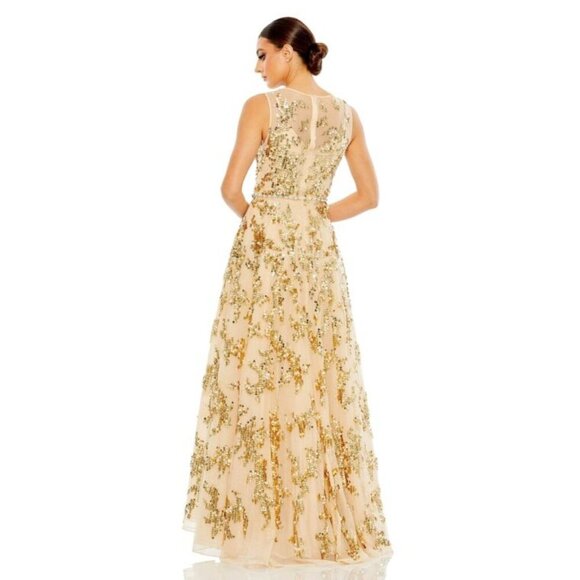 NWT Mac Duggal 10953 Jewel Neckline Embellished Maxi Dress Nude Gold Size 6 - Picture 3 of 9